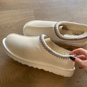 UGG Tasman Slippers White Brand new
